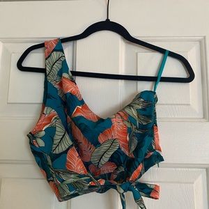 One shoulder superdown top